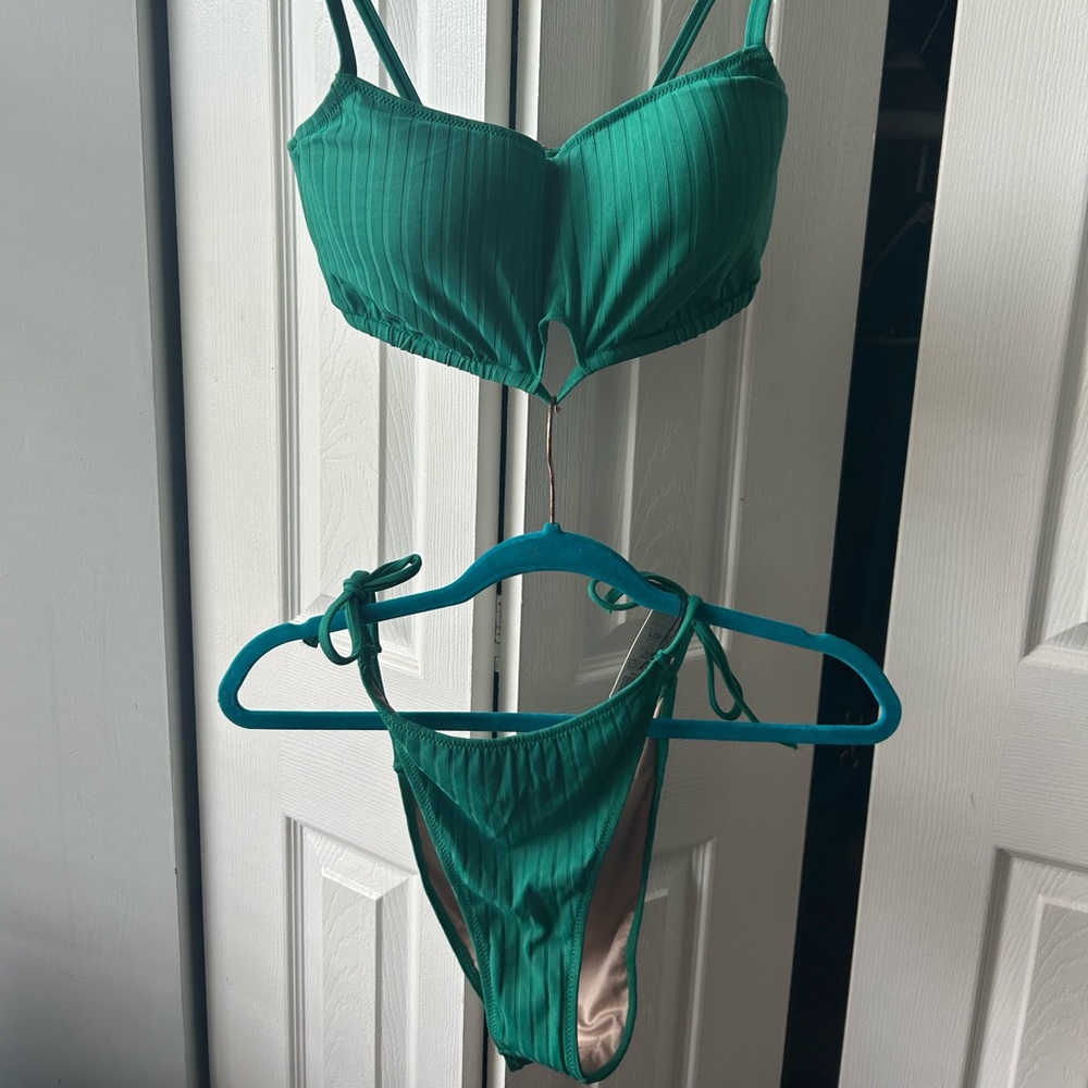 2Pc Green Bikini- L 12/14